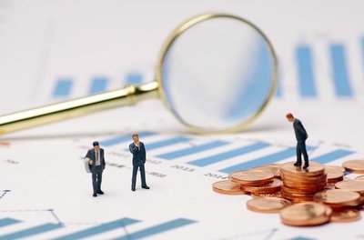 配资炒股网站优选指南：资金效率与安全边界双考量